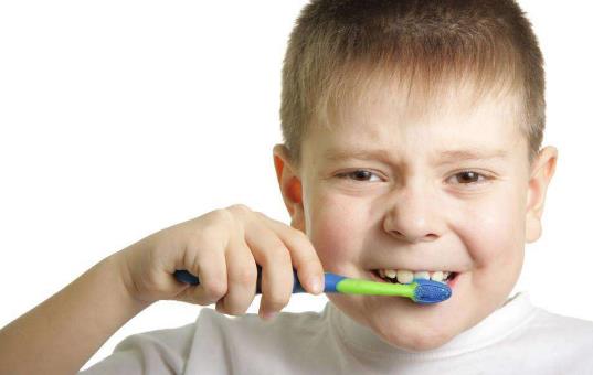 刷牙別踩這些雷區！