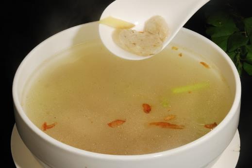  減肥期間不可以只吃素菜 減肥期間不能吃肉？8大誤區(qū)