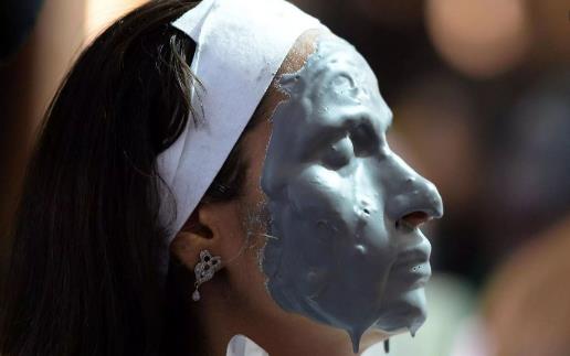 敷面膜要避免的幾個誤區 敷面膜也是有很多講究的