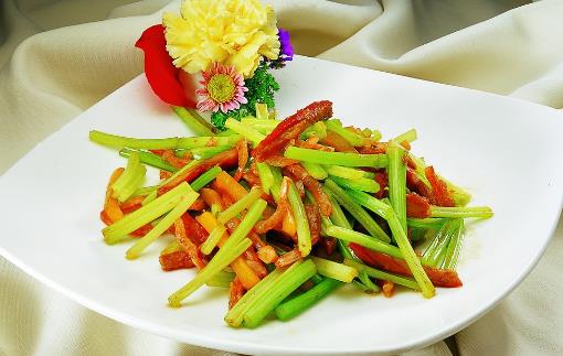 是哪些原因會導致月經提前到來