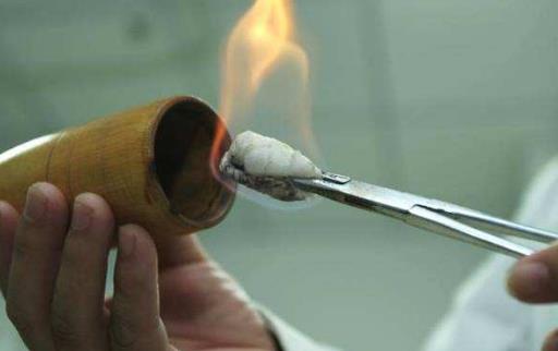 按摩之后進(jìn)行刮痧效果好 刮痧不夠拔罐來(lái)救