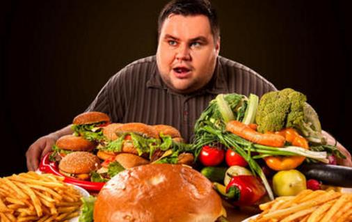 得脂肪肝的不都是胖子 脂肪肝也是酒精傷肝的結(jié)果