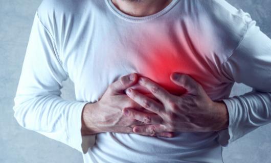 過(guò)分控制鹽分的攝入 反而可能對(duì)心臟造成損傷