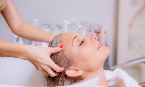 你會洗頭嗎？洗頭的4大誤區你碰了幾個