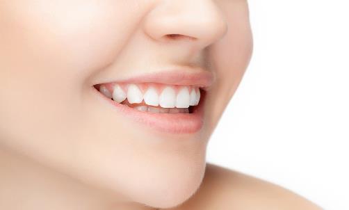 牙齒發黃到底是怎么回事？4個妙招幫你消除牙齒發黃！