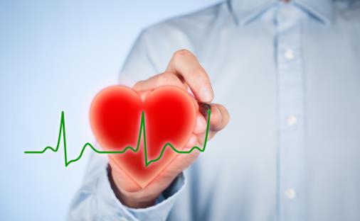 天熱為什么感覺胸悶心慌？兩點辯識真假心臟病