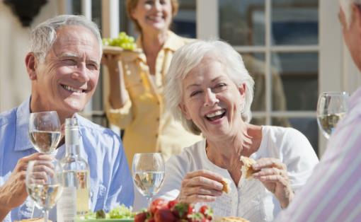 老年人在飲食方面吃的健康 需要遵循的事項