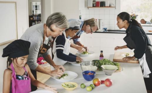 老年人在飲食方面吃的健康 需要遵循的事項