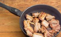 ?不粘鍋還是鐵鍋好 使用不粘鍋的細節你留意過嗎