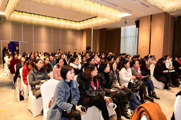 熱烈慶祝重慶北部婦產醫院不孕不育的路徑研討會議成功召開