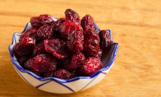 蔓越莓的5種功效與作用 既能清腸排毒又能美容養顏