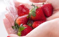 如何消除蔬菜水果中的殘留農藥 讓家里的果蔬吃起來更健康