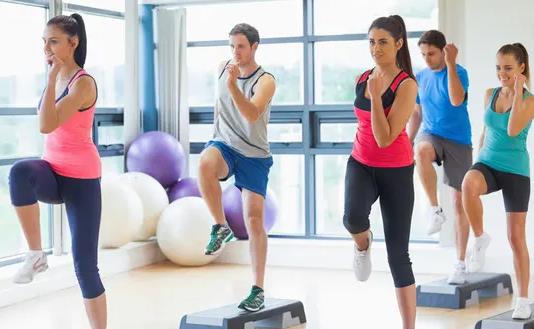 減肥操跳多長時間才開始燃燒脂肪 跳操減肥多久才能看到明顯的效果