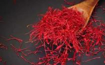 ?藏紅花泡水喝的功效與作用及禁忌,藏紅花泡水喝的功效藏紅花能調月經嗎